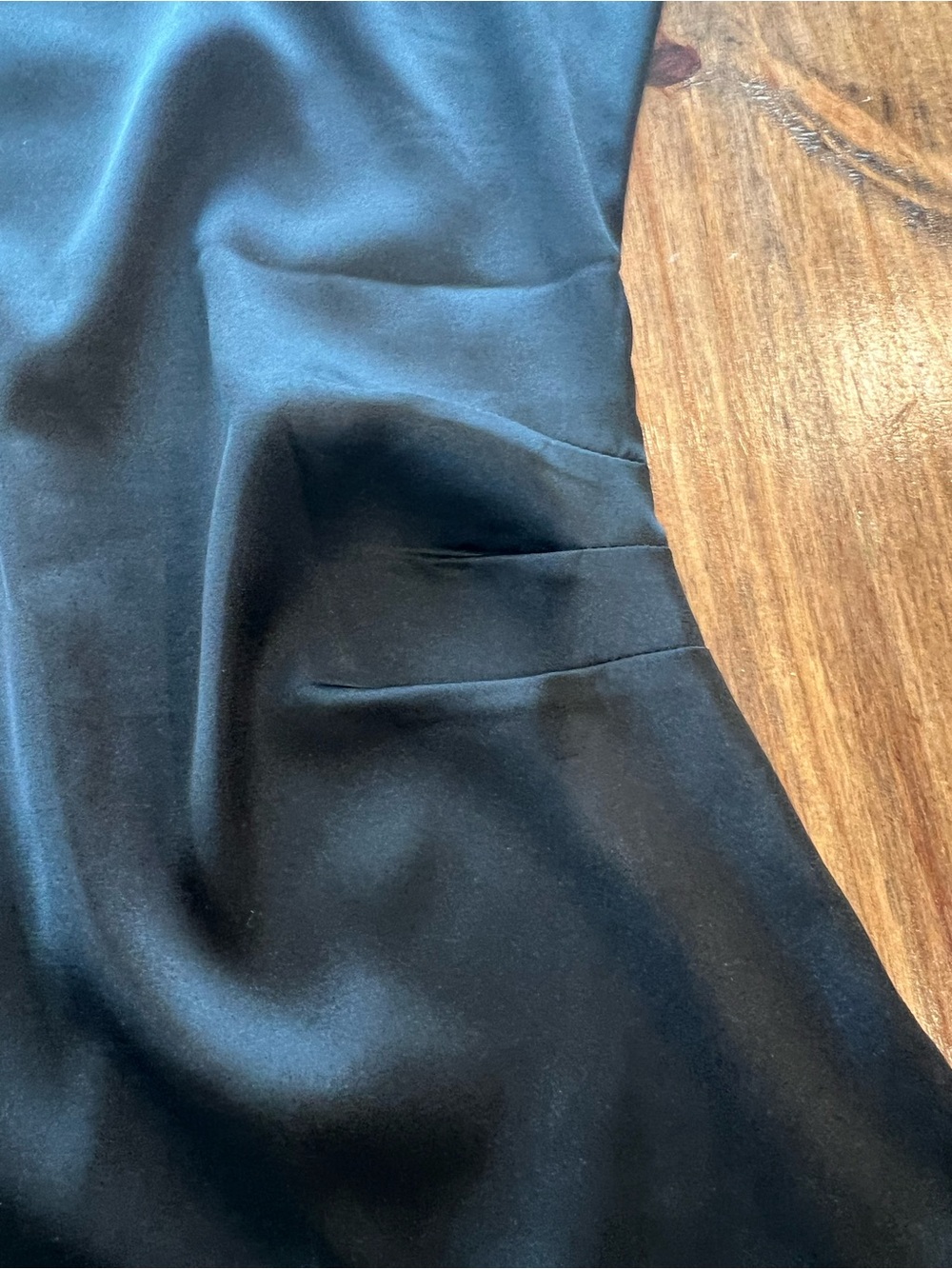 WHBM Satin Shell - Picture 6 of 8